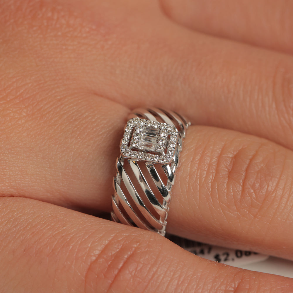 Double Square Ring