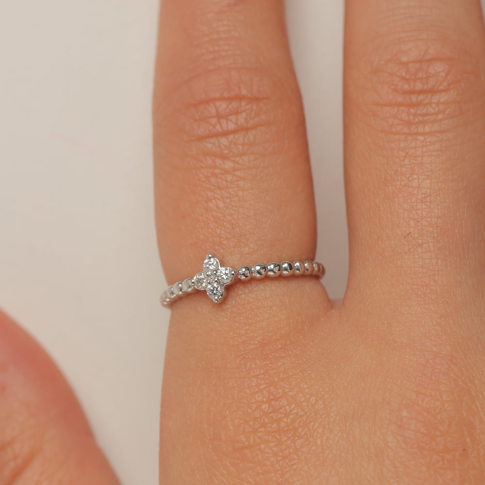 Four-Petal Flower Ring