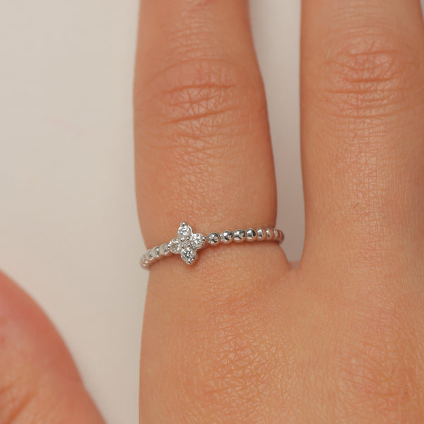 Four-Petal Flower Ring
